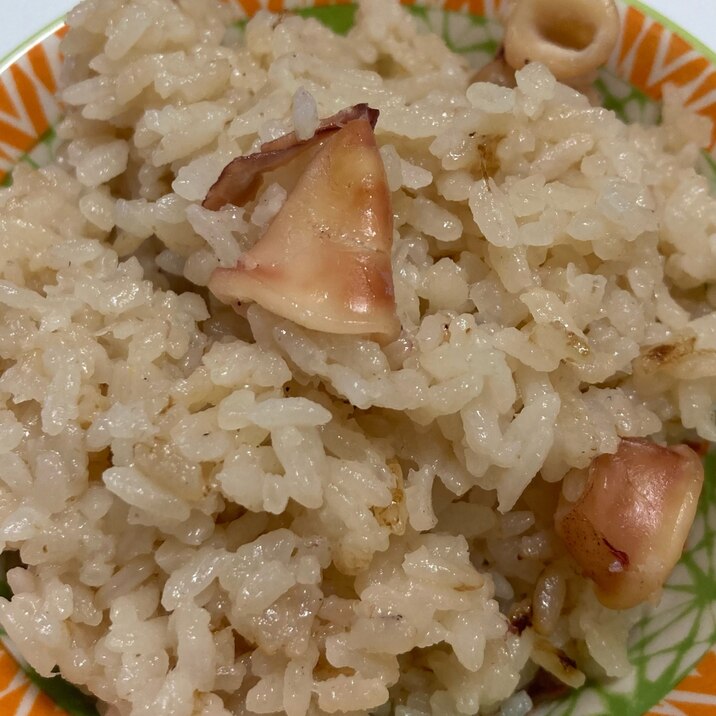 【イカの炊き込みご飯】